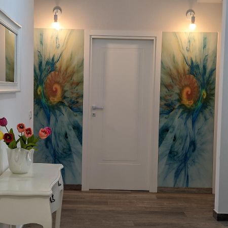 Appartamento Con Tre Stanze Da Letto Wenecja Zewnętrze zdjęcie