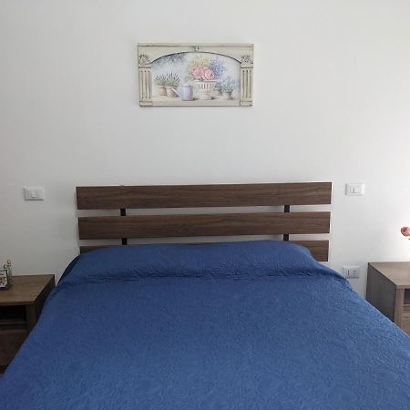 Appartamento Con Tre Stanze Da Letto Wenecja Zewnętrze zdjęcie