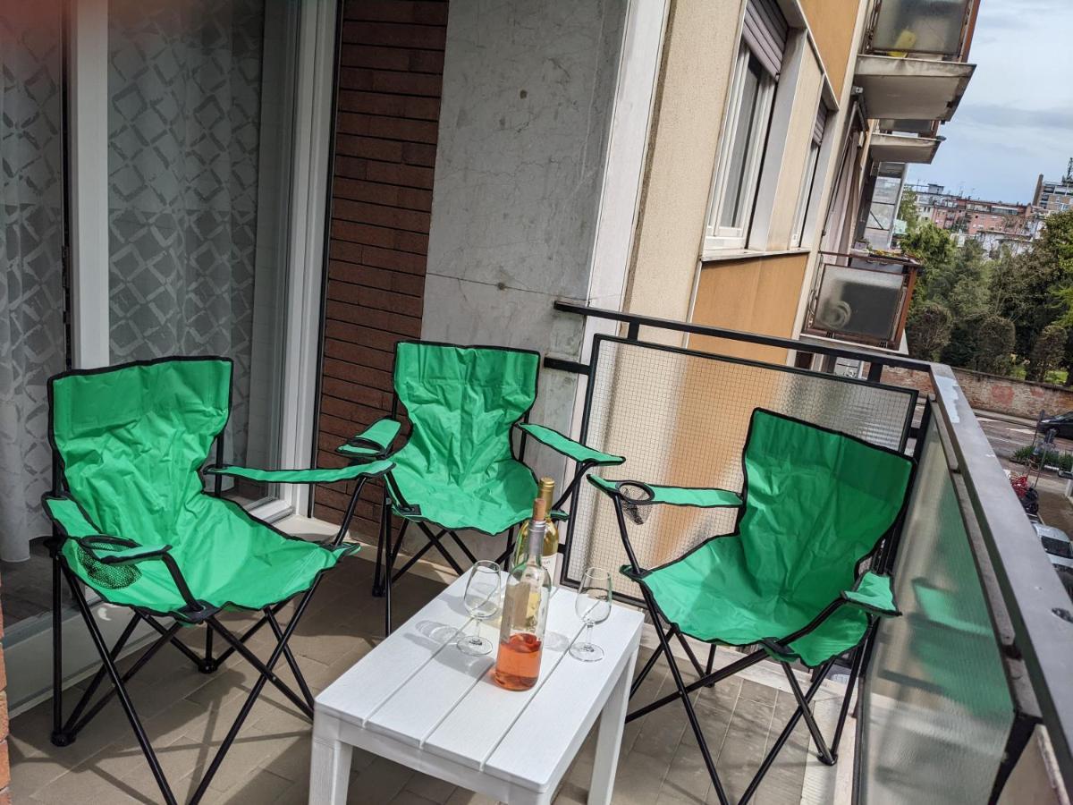 Appartamento Con Tre Stanze Da Letto Wenecja Zewnętrze zdjęcie