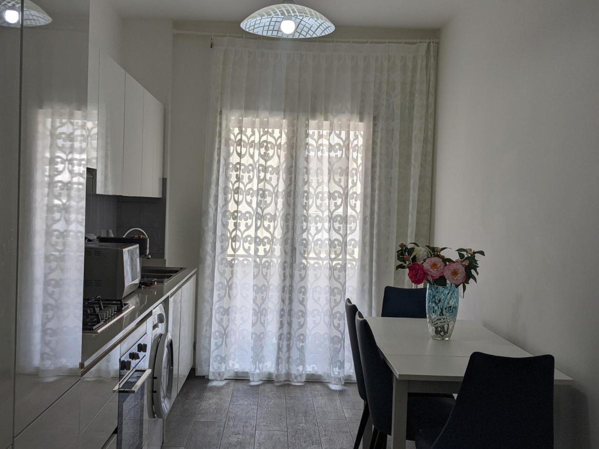 Appartamento Con Tre Stanze Da Letto Wenecja Zewnętrze zdjęcie